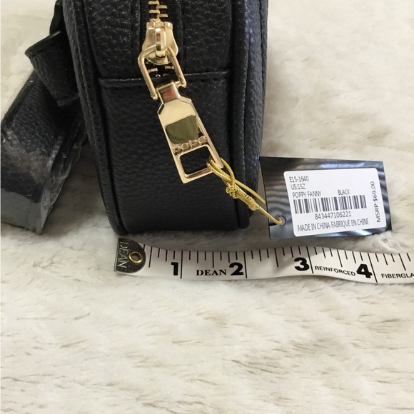 Bebe black taupe fanny pack new with tag - Picture 11 of 13